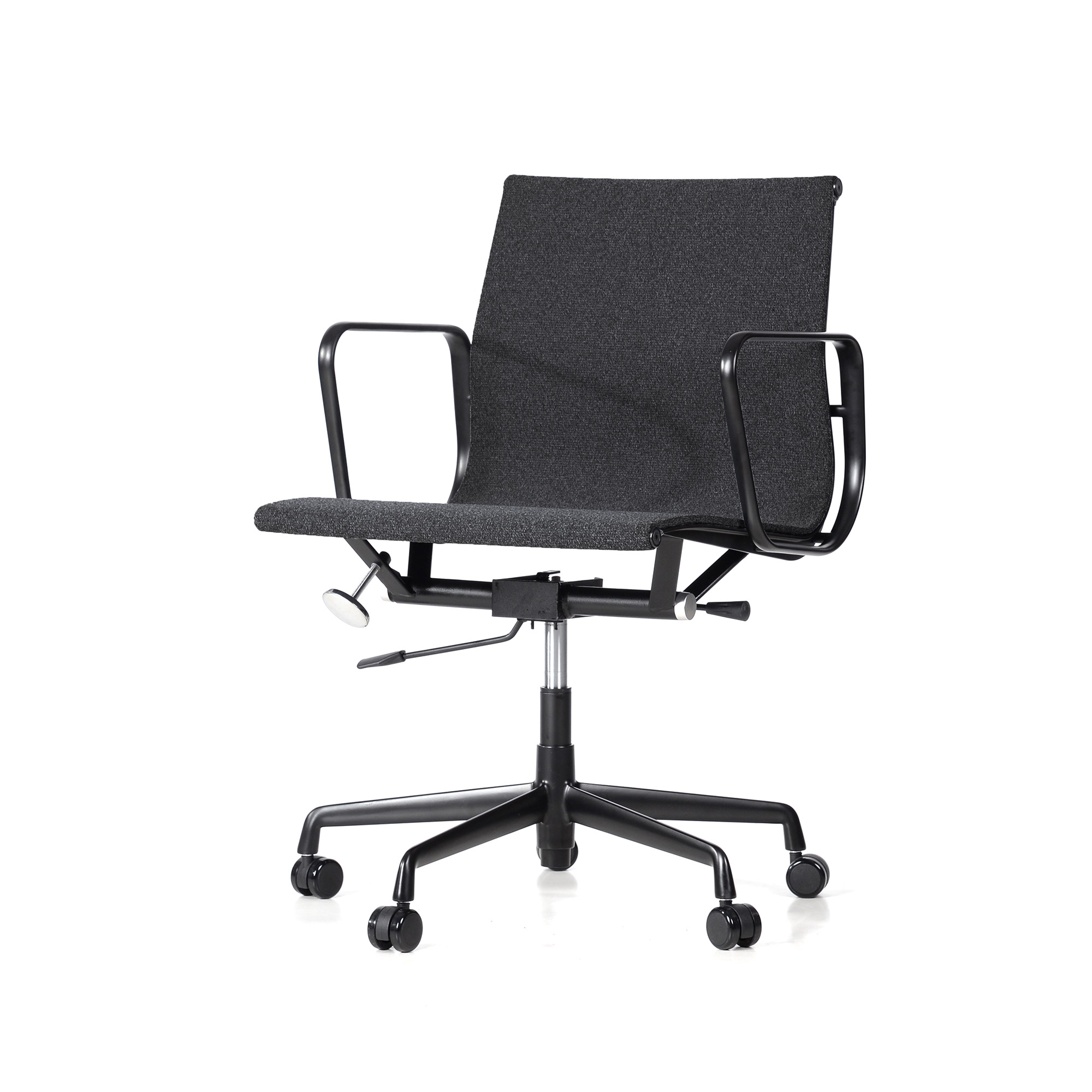 Charles Eames style, Chaise de bureau EA117 Fabric Mesh black base noir