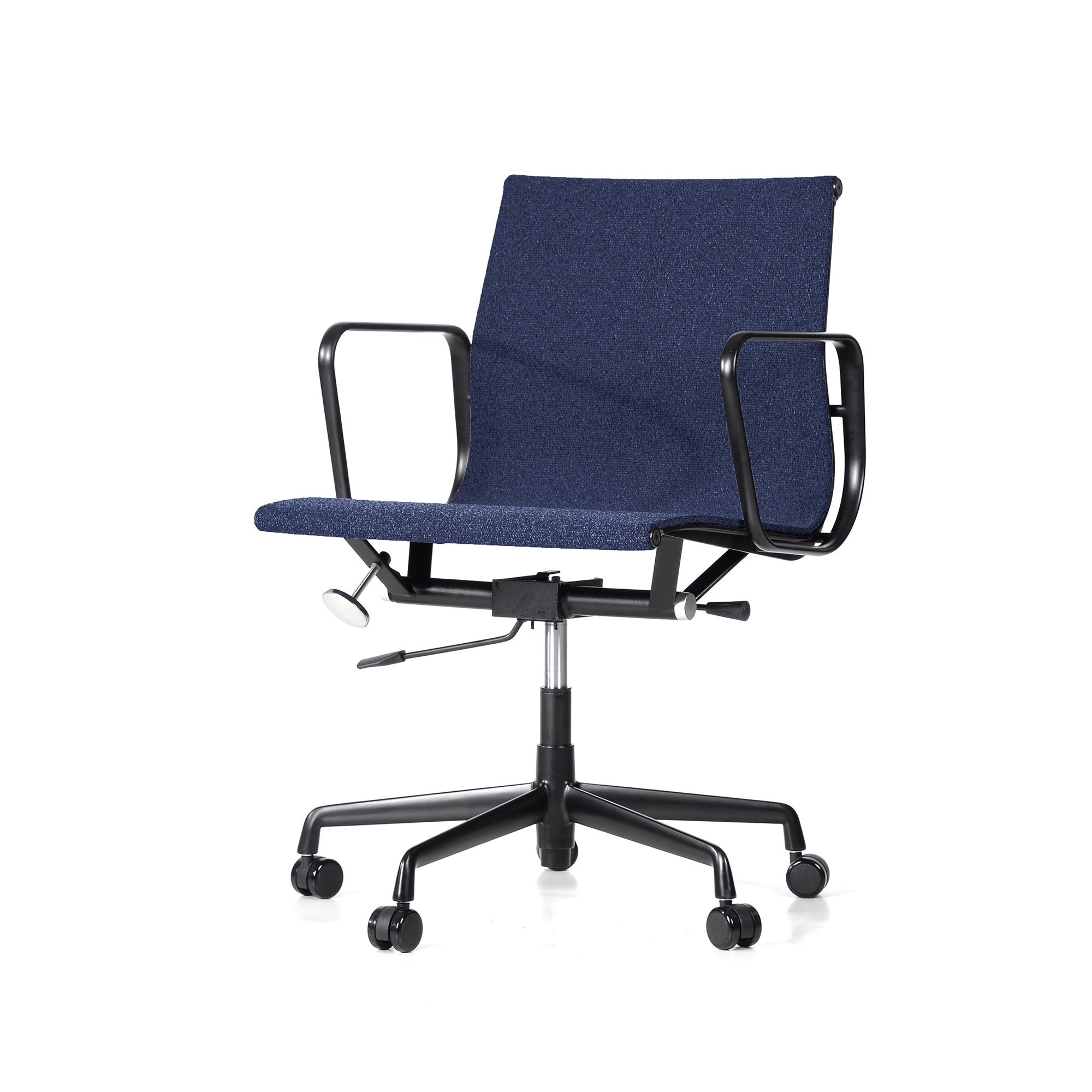 Charles Eames style, Chaise de bureau EA117 Fabric Mesh black base bleu