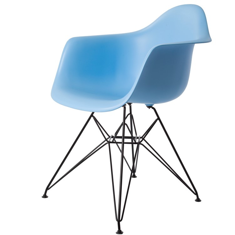 Charles Eames style, Chaise de salle à manger DAR cadre noir PP bleu clair