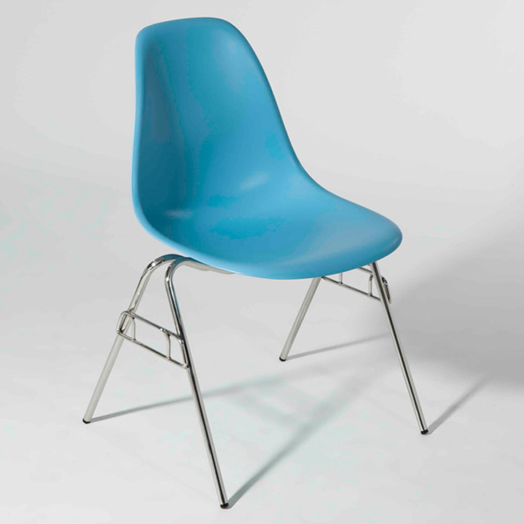 Charles Eames style, Chaise de salle à manger DSS ABS bleu clair