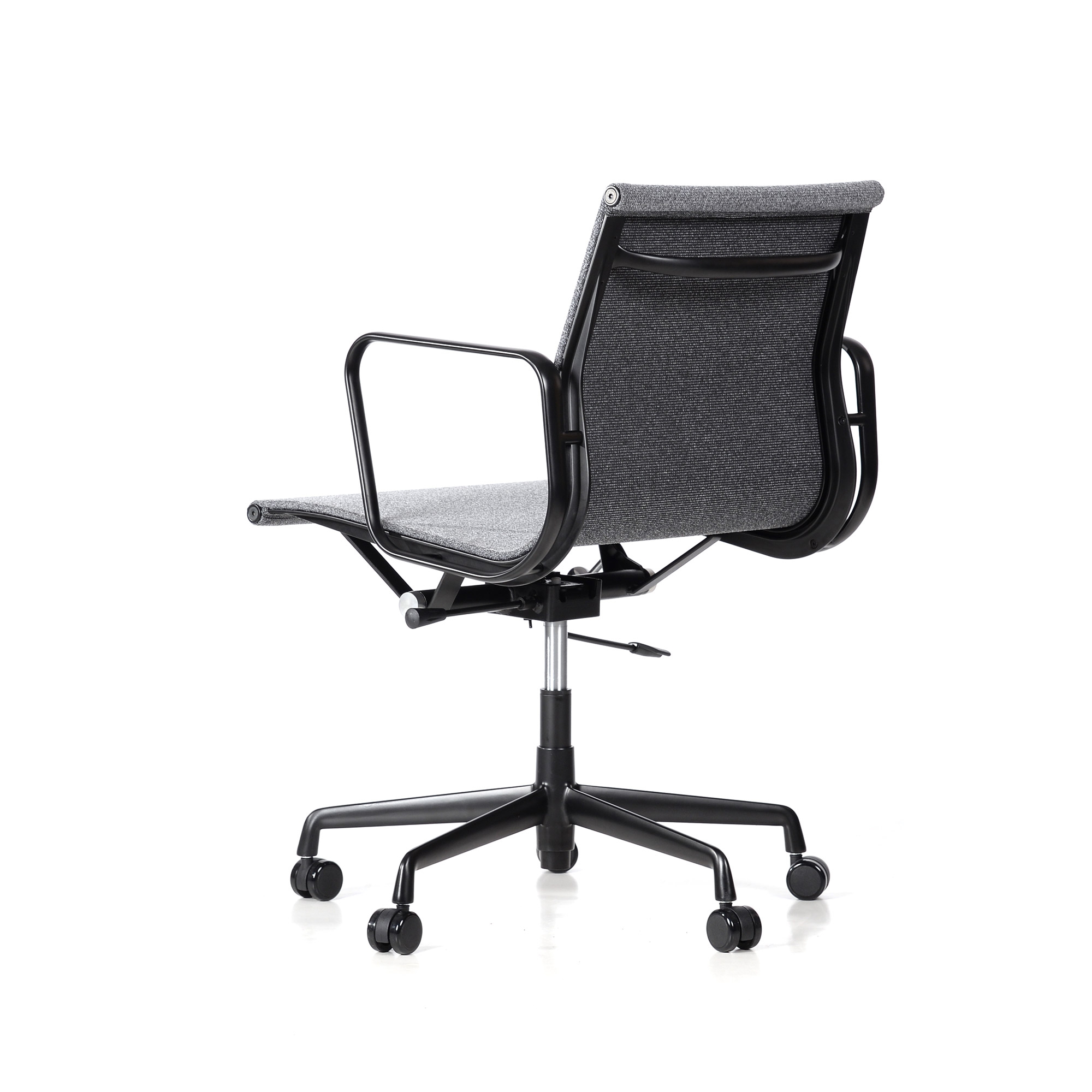 Charles Eames style, Chaise de bureau EA117 Fabric Mesh black base gris foncé